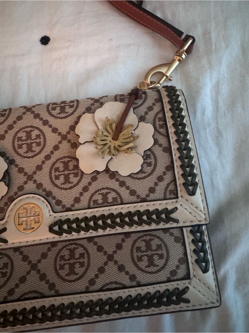 Tory Burch Beige and Burgundy Floral Appliqué Crossbody Bag - Picture 3 of 7